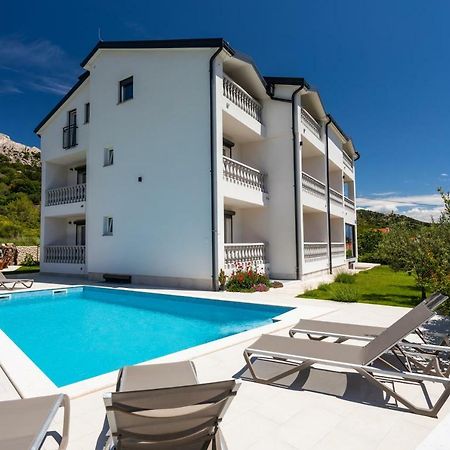 Bed & Breakfast Dosen IV Baska  Exterior photo