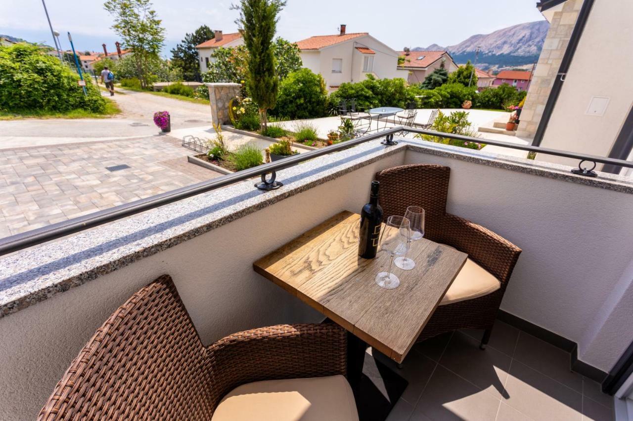 Bed & Breakfast Dosen IV Baska  Exterior photo
