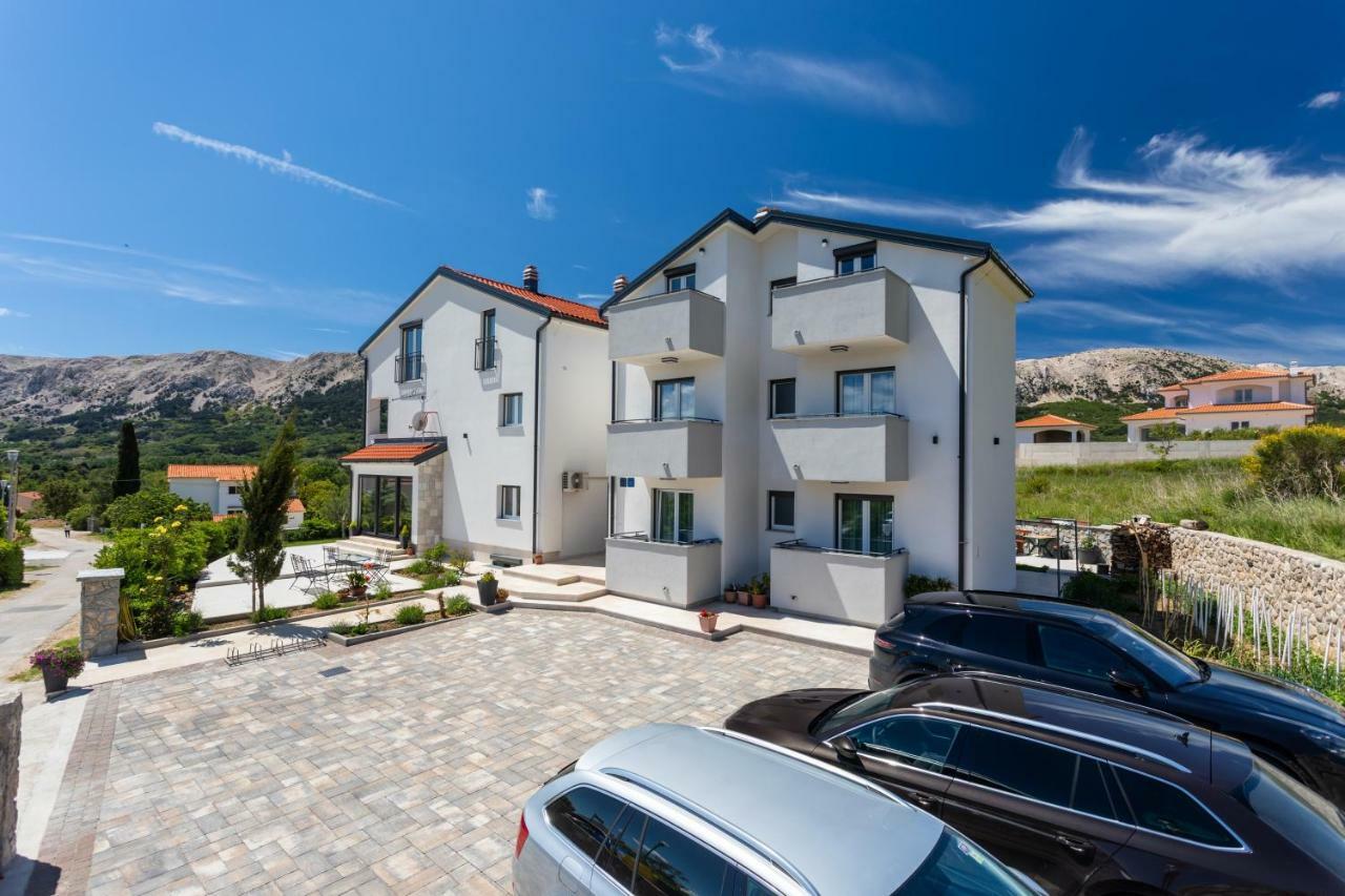 Bed & Breakfast Dosen IV Baska  Exterior photo